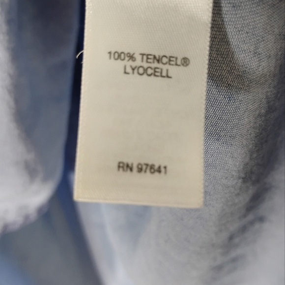 J.Jill Chambray Tencel Tunic Top XS Light Blue Split Neck Minimalist Casual Fall - Picture 7 of 8